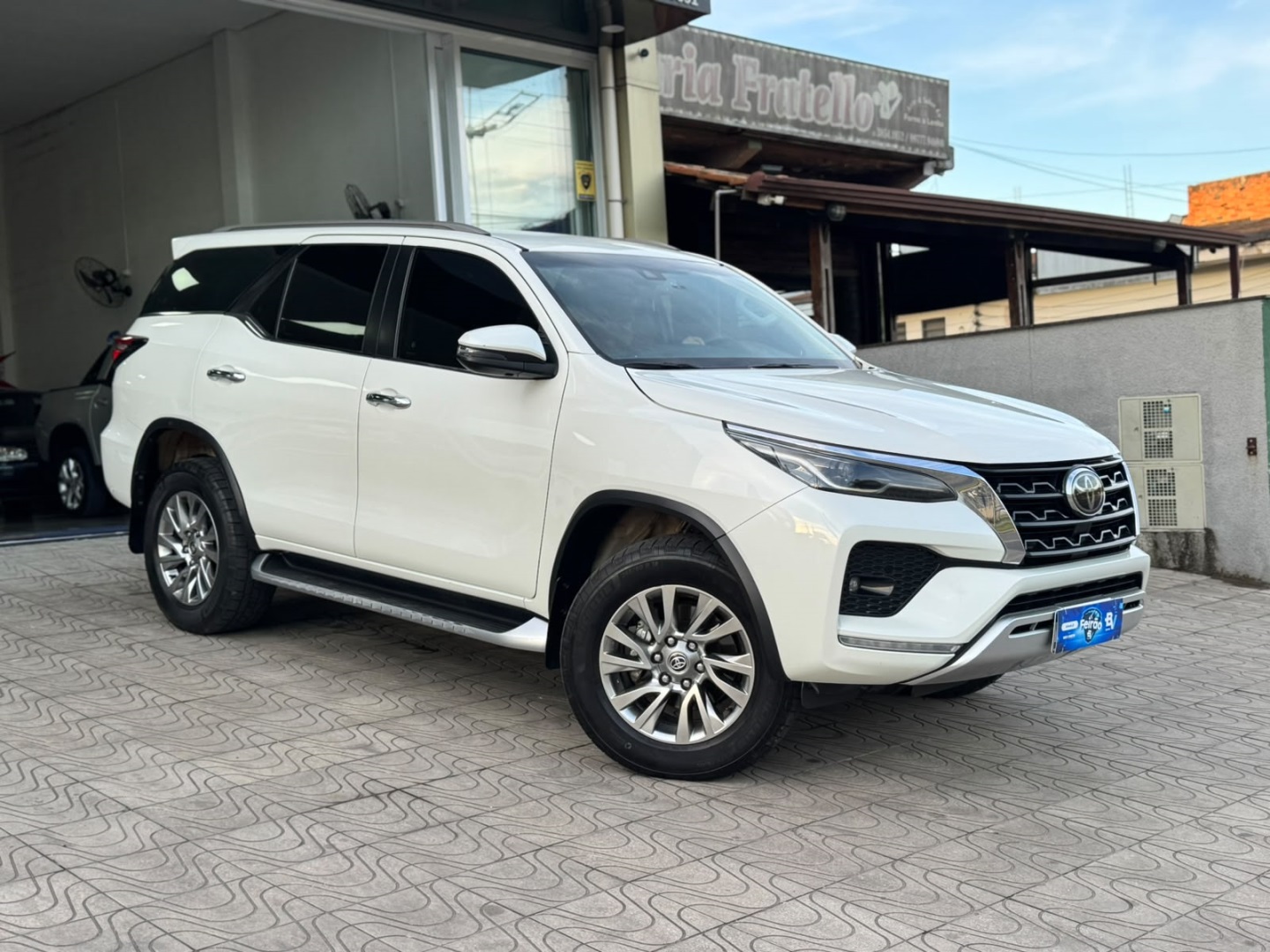 Toyota Hilux - Foto 2