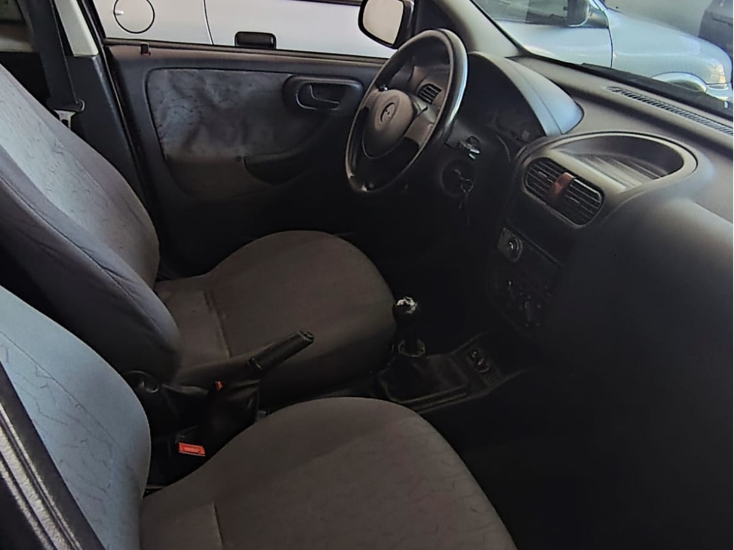 Chevrolet Montana - Foto 5